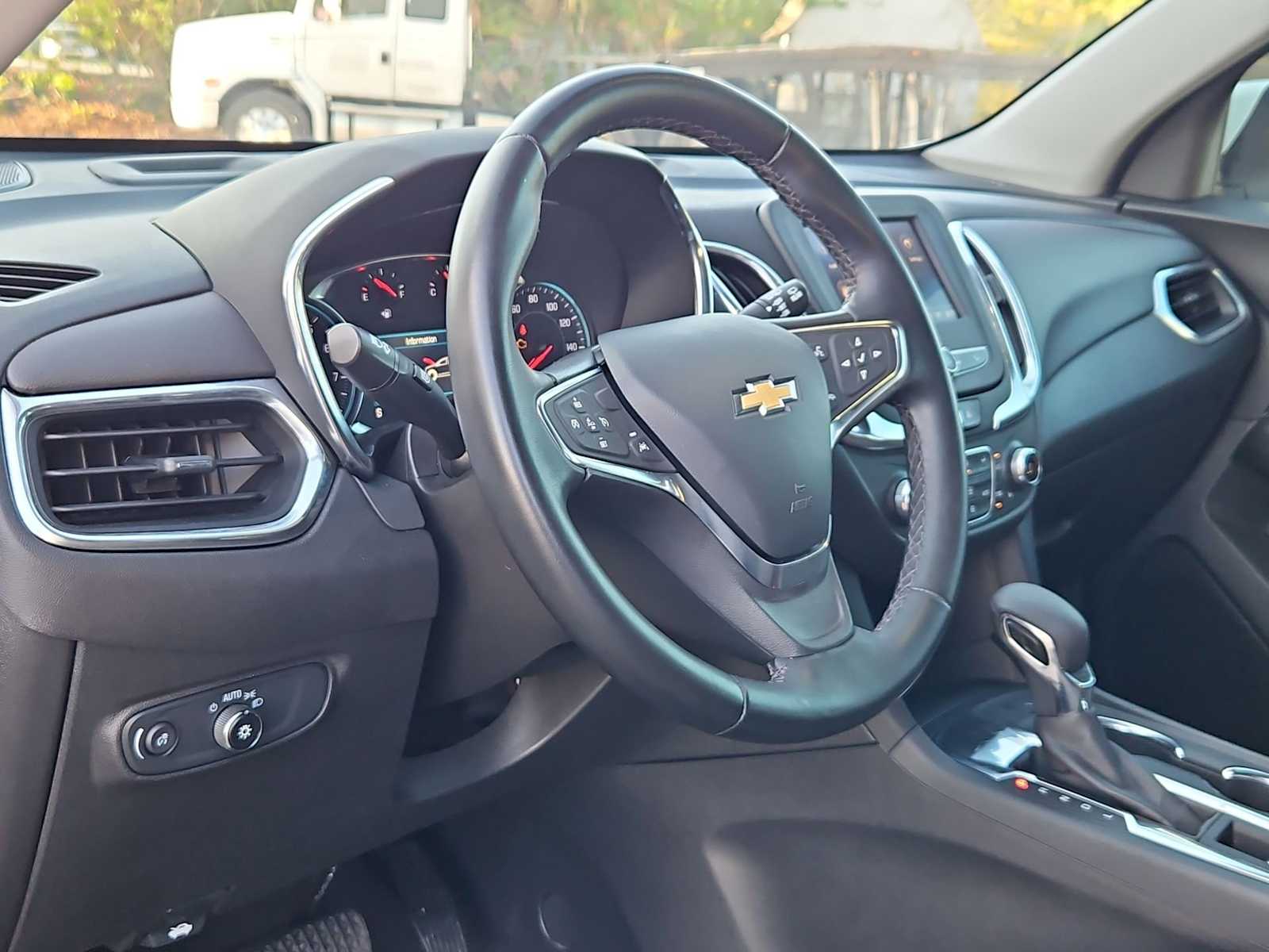 Thumbnail: 2024 Chevrolet Equinox - 10