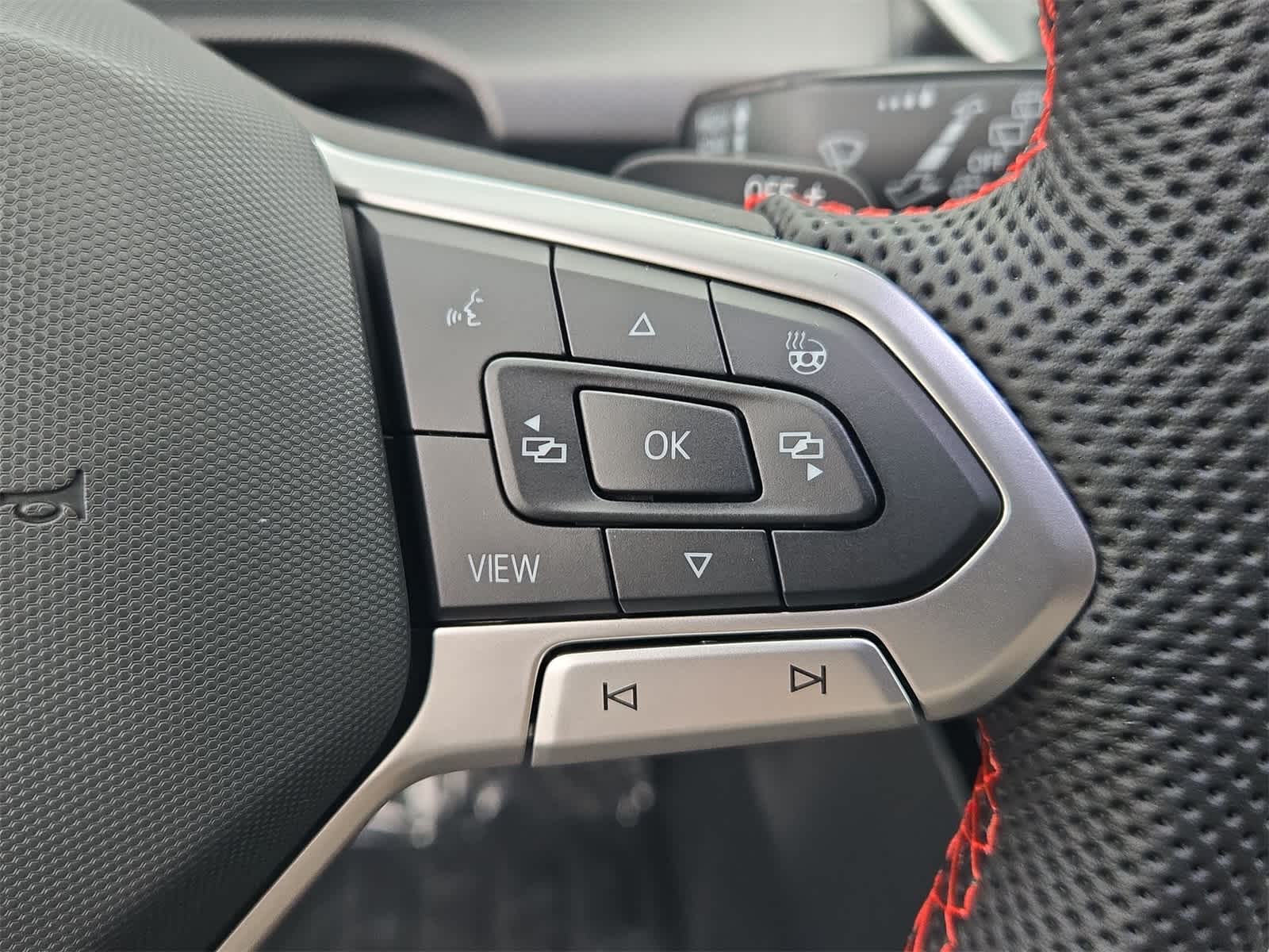 Thumbnail: 2026 Volkswagen Golf - 25