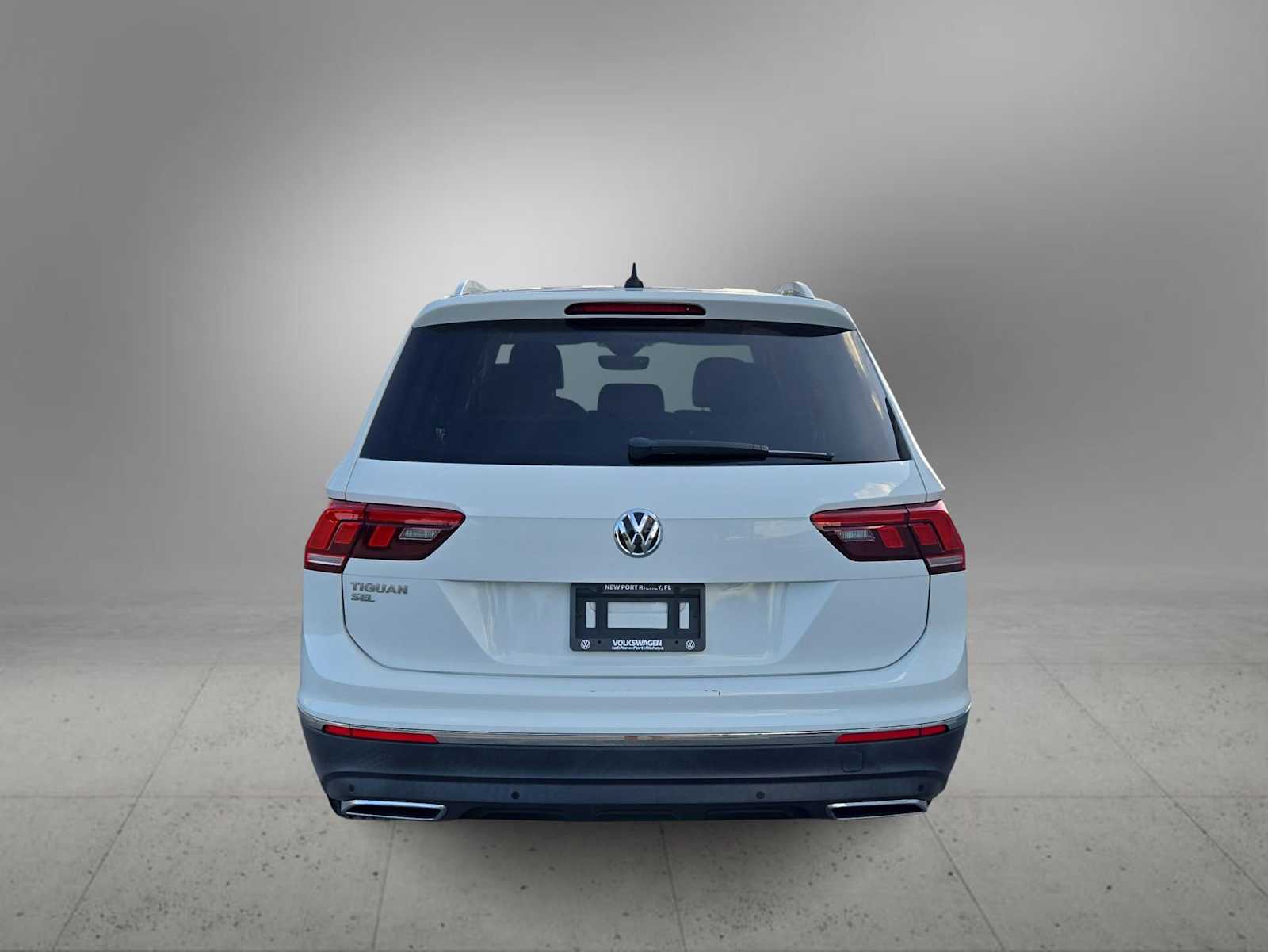 Thumbnail: 2021 Volkswagen Tiguan - 7