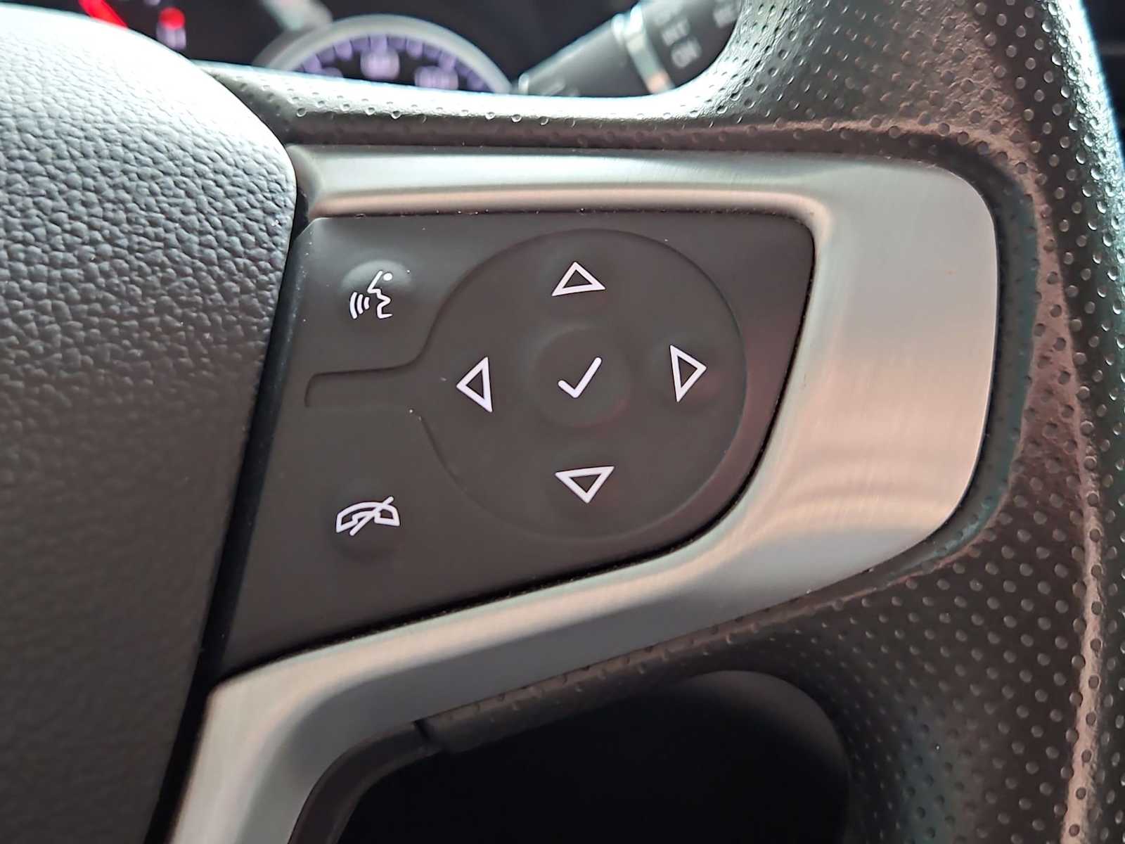 Thumbnail: 2023 GMC Acadia - 25