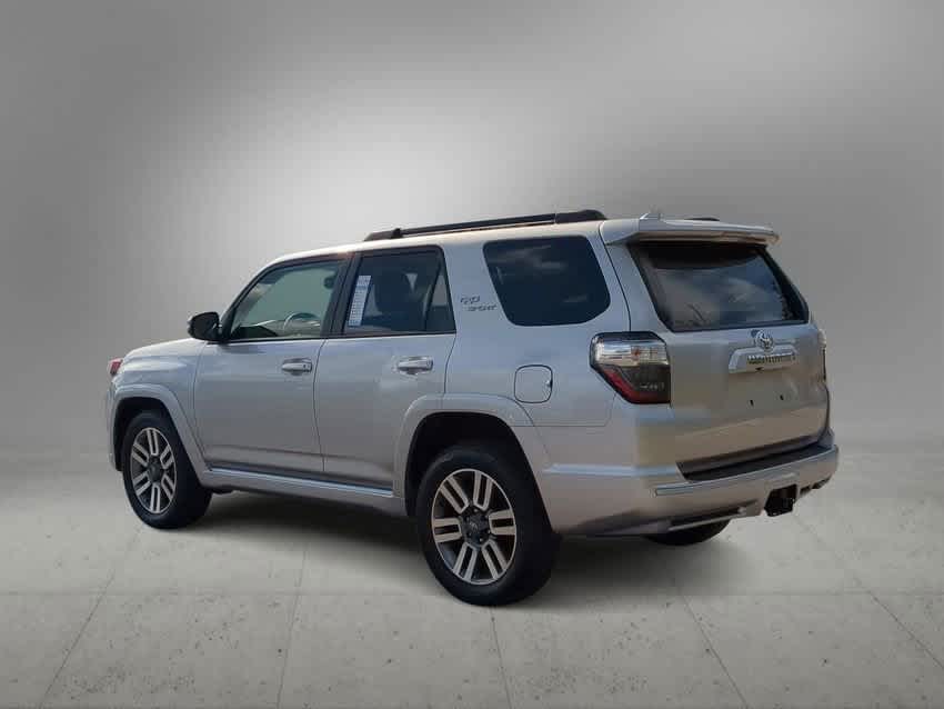 Thumbnail: 2022 Toyota 4Runner - 6