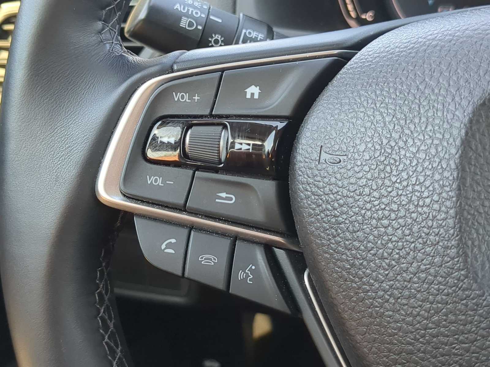 Thumbnail: 2018 Honda Accord - 25