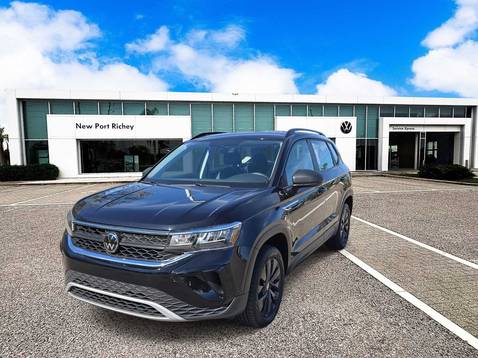 Thumbnail: 2023 Volkswagen Taos - 3