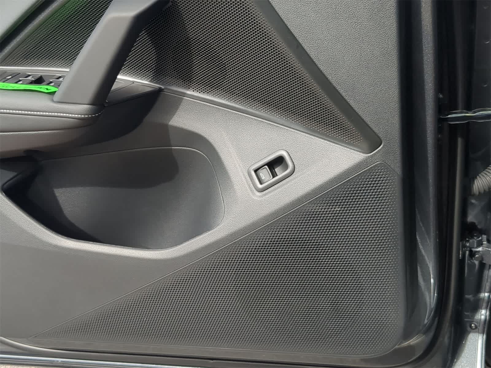 Thumbnail: 2026 Volkswagen Tiguan - 31