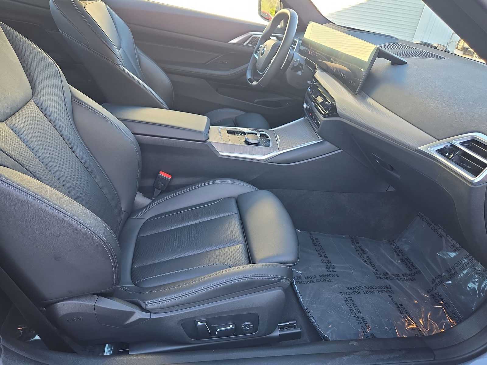 Thumbnail: 2025 BMW 4 Series - 19