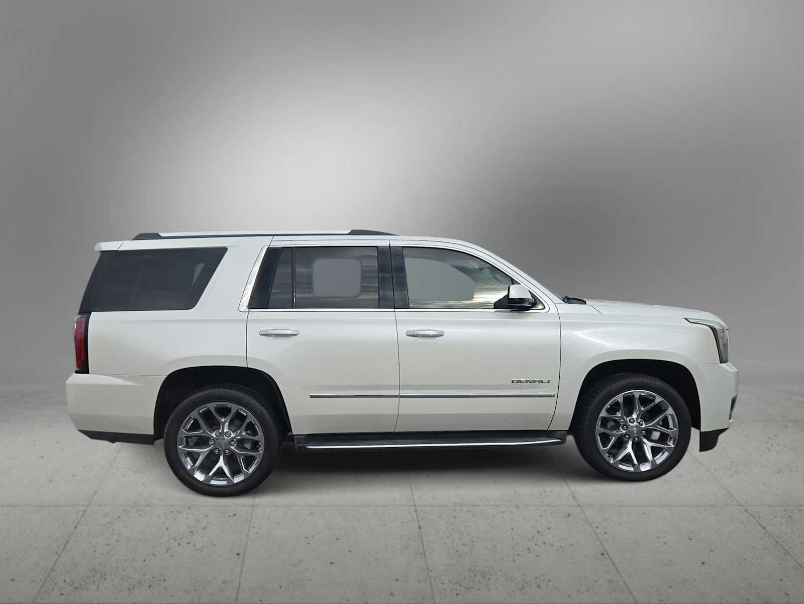 Thumbnail: 2016 GMC Yukon - 9