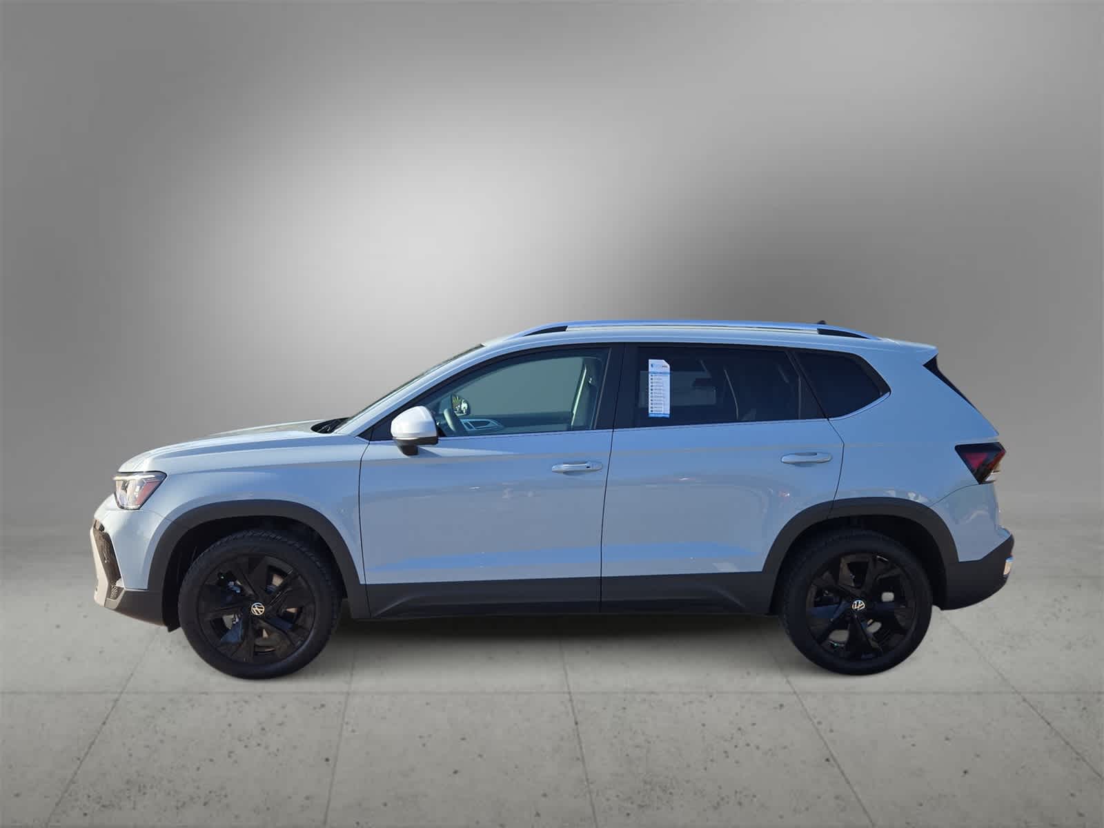 Thumbnail: 2025 Volkswagen Taos - 5