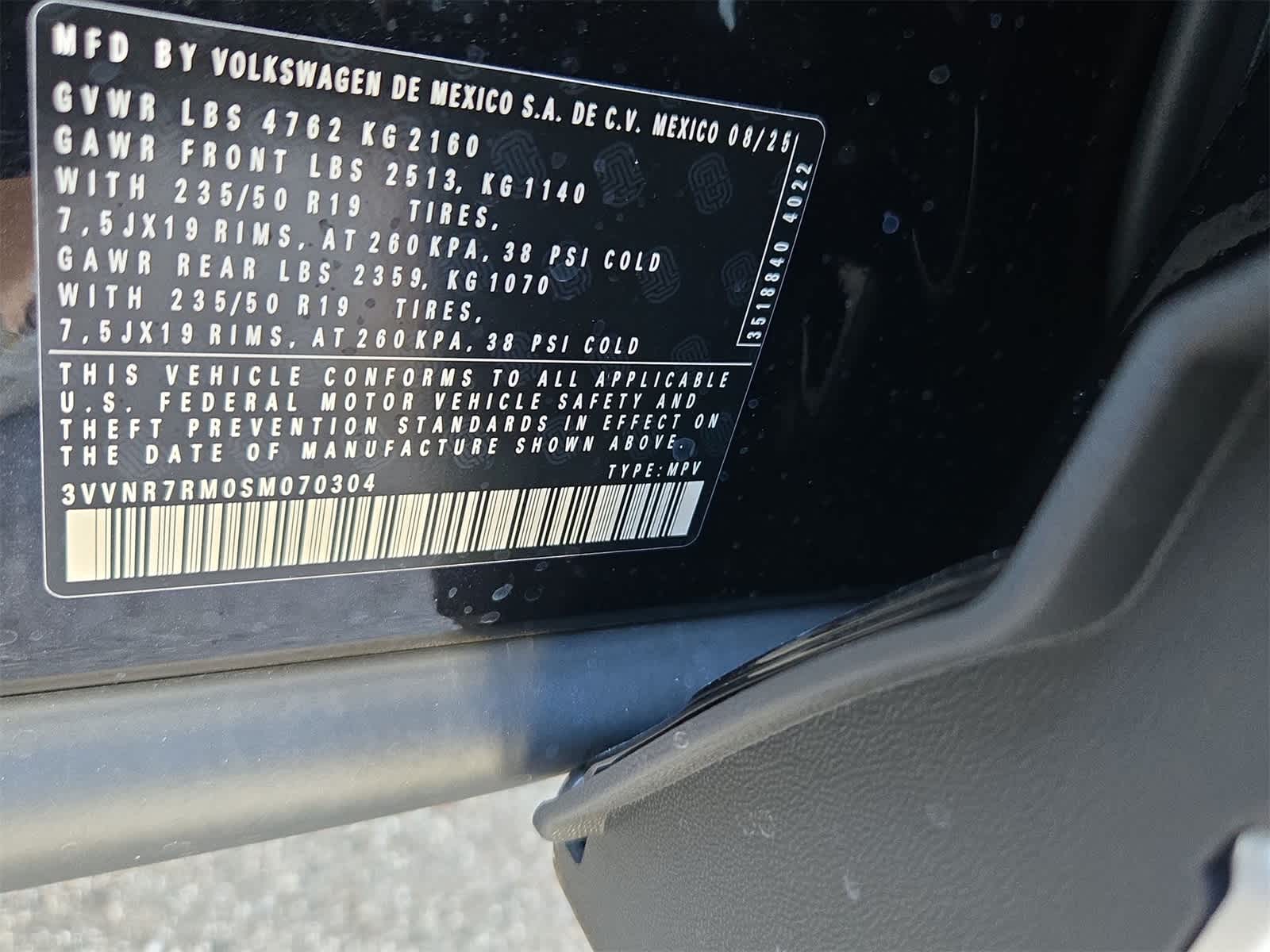 Thumbnail: 2025 Volkswagen Tiguan - 34