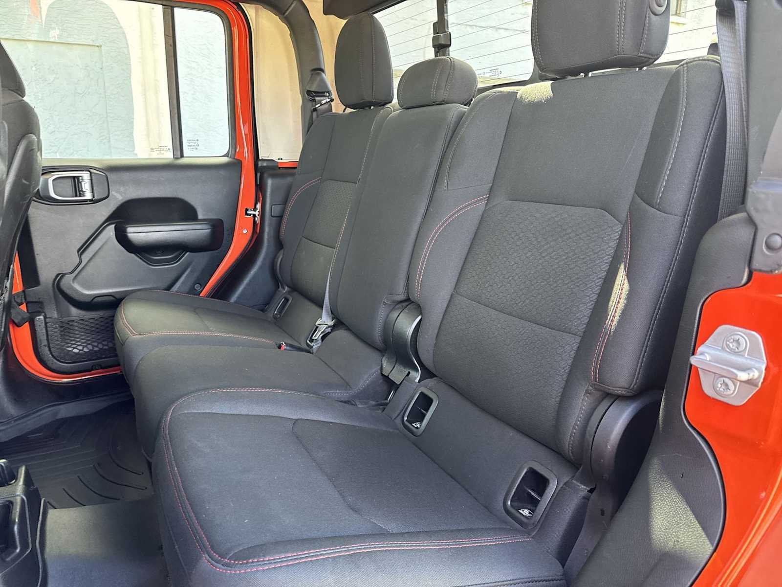 Thumbnail: 2020 Jeep Gladiator - 17