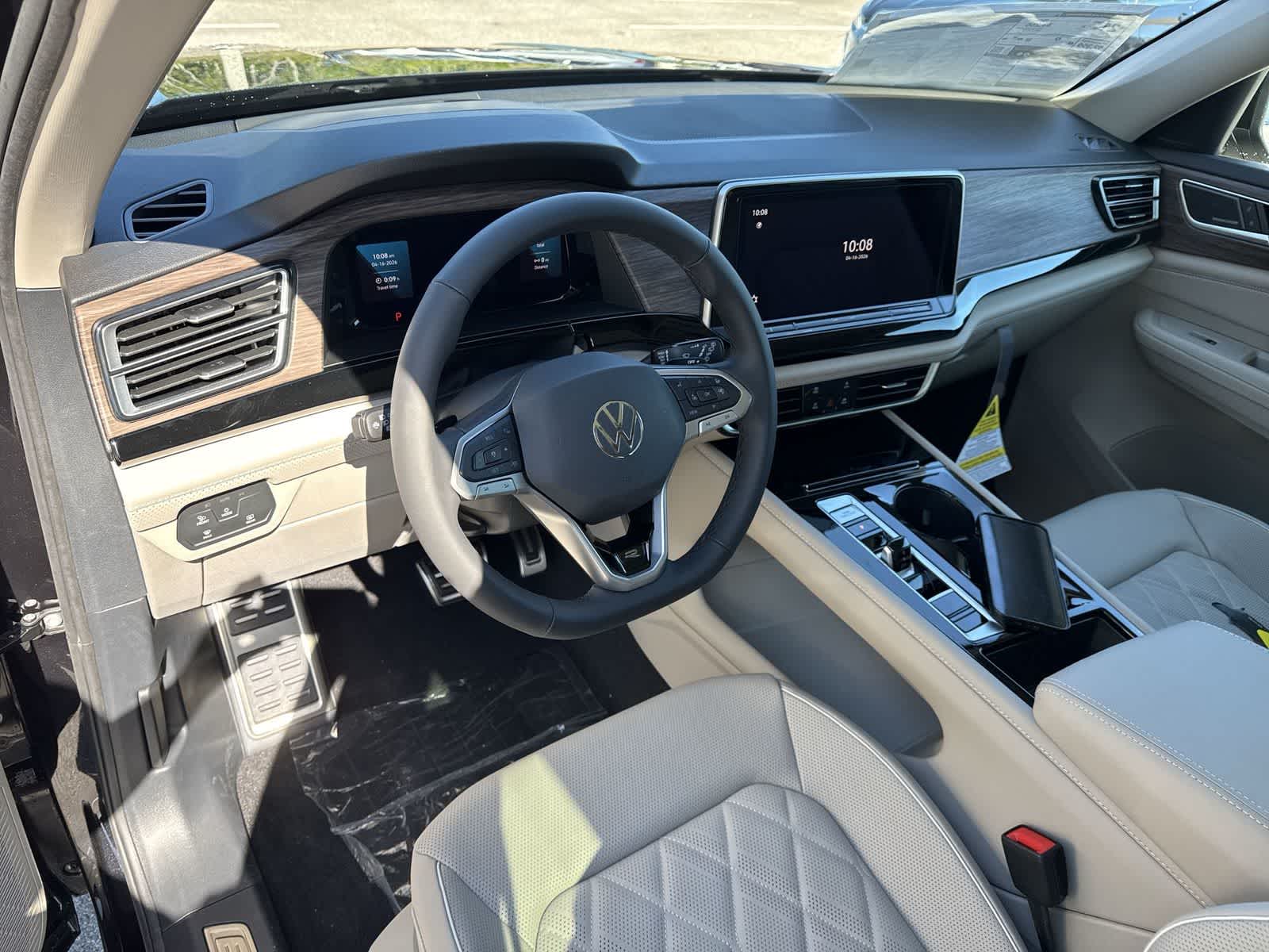 Thumbnail: 2026 Volkswagen Atlas - 2