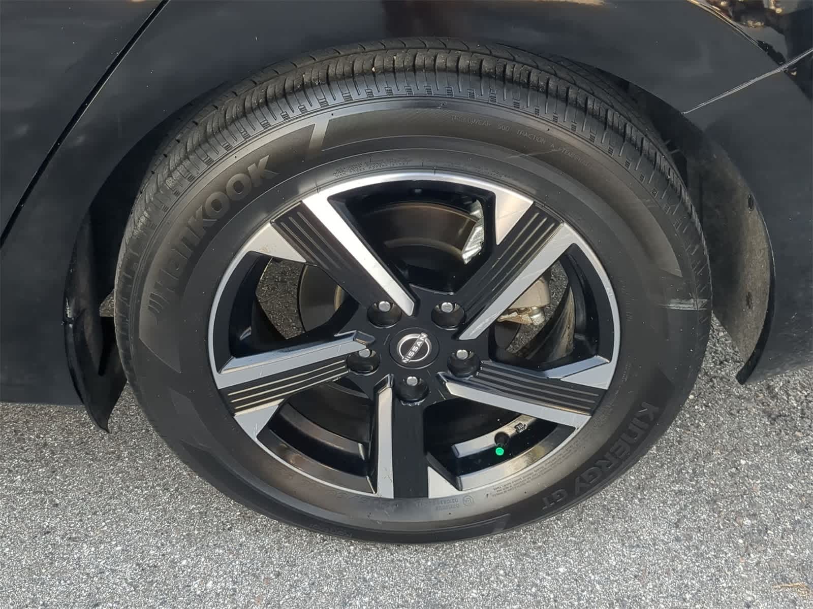 Thumbnail: 2025 Nissan Sentra - 20