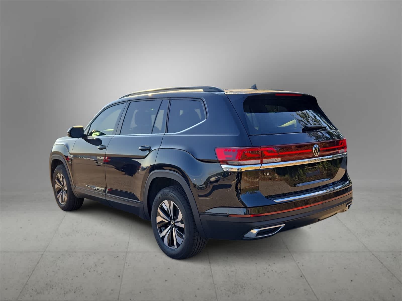 Thumbnail: 2026 Volkswagen Atlas - 6
