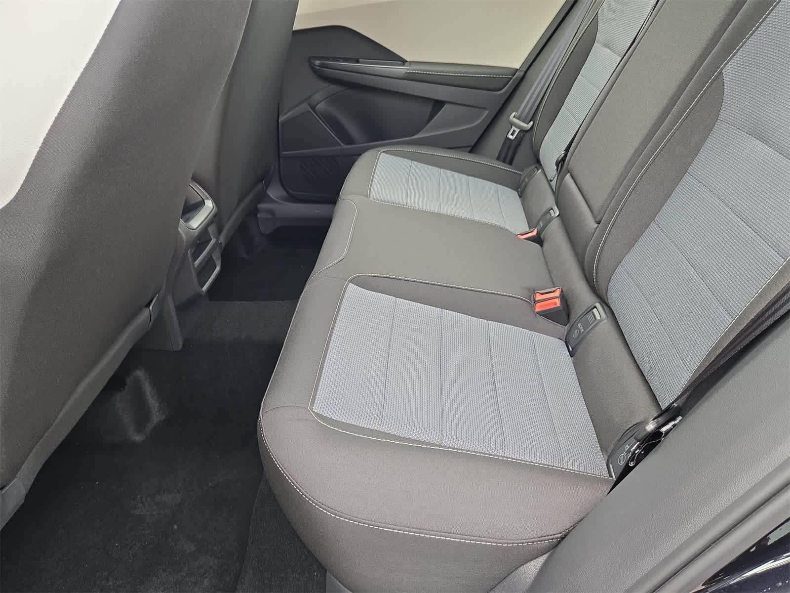 Thumbnail: 2025 Volkswagen Taos - 19