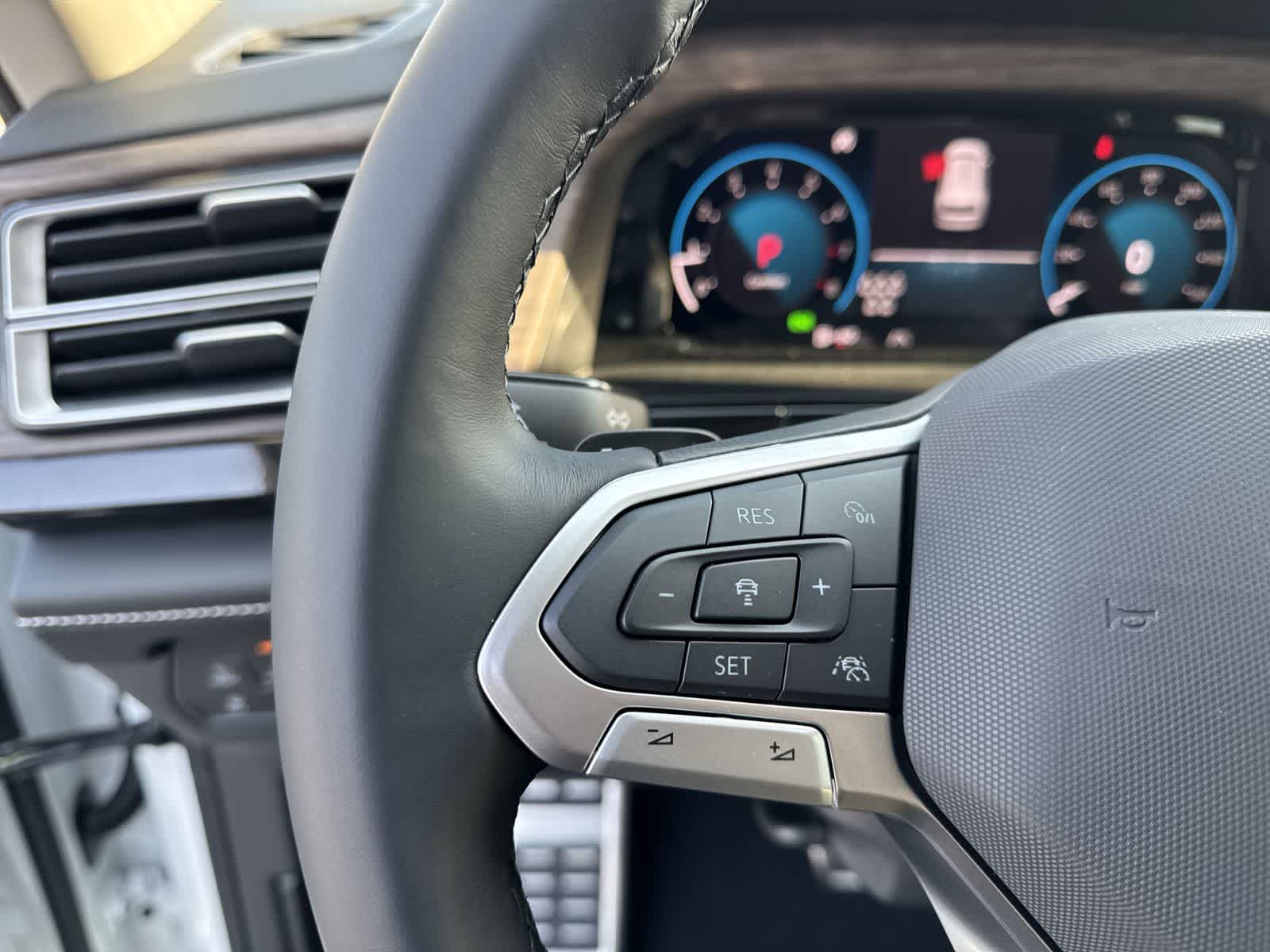 Thumbnail: 2026 Volkswagen Atlas - 23