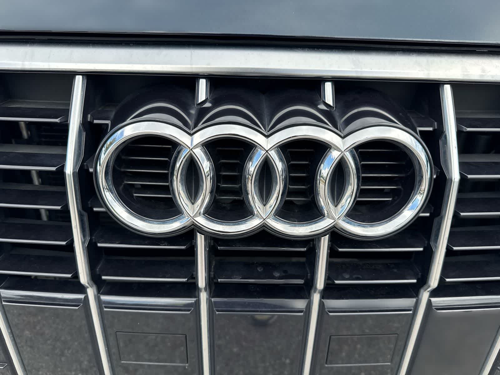 Thumbnail: 2020 Audi Q3 - 9