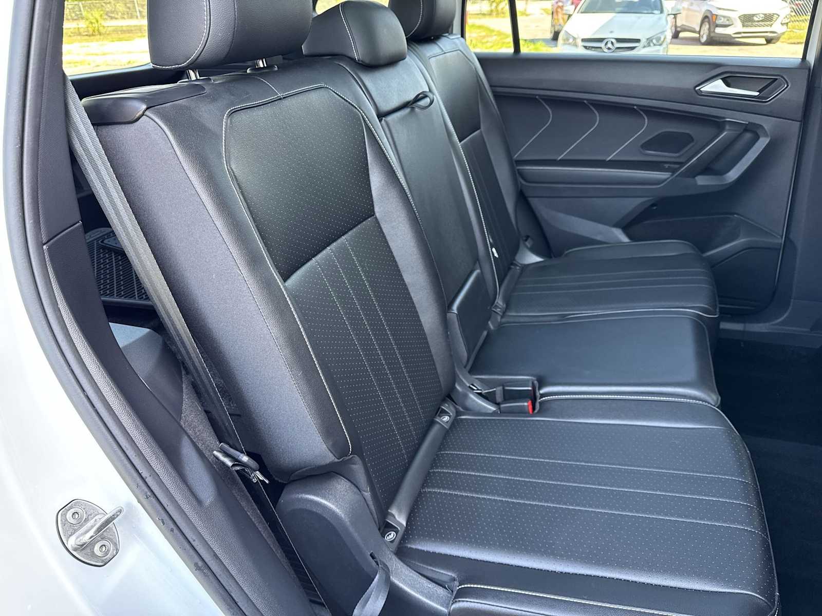 Thumbnail: 2023 Volkswagen Tiguan - 26