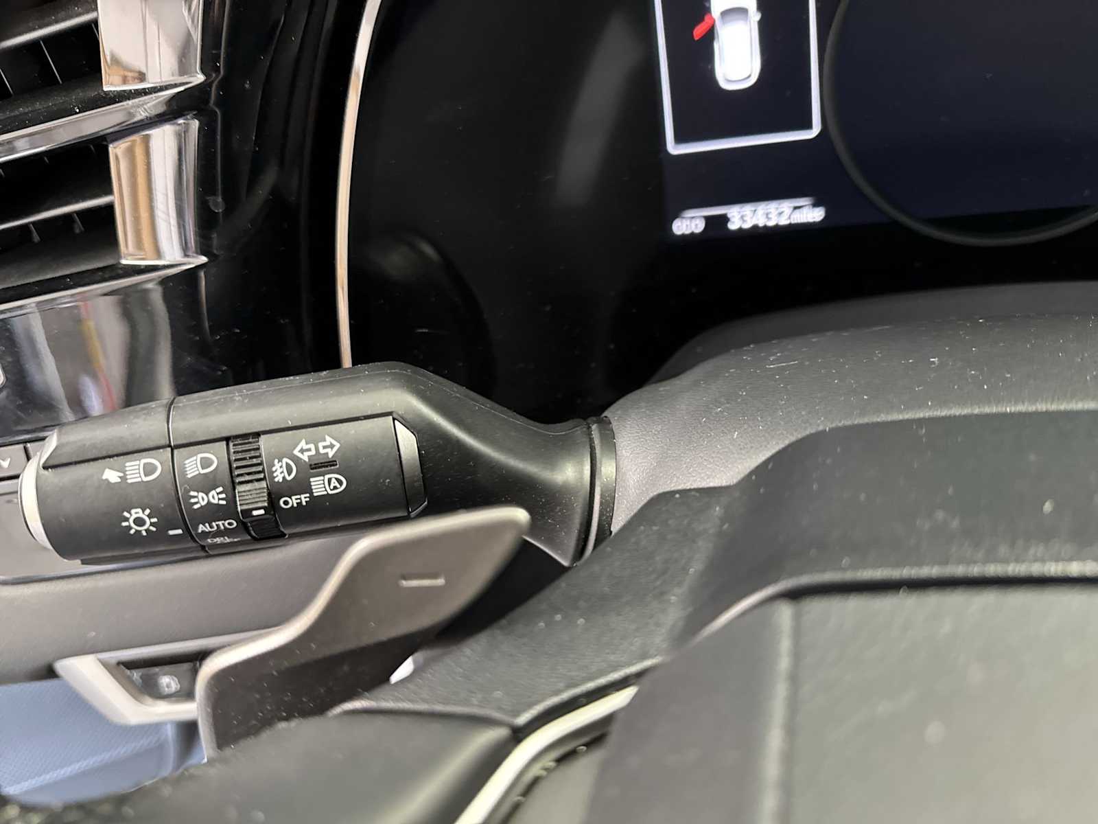 Thumbnail: 2023 Lexus RX - 26