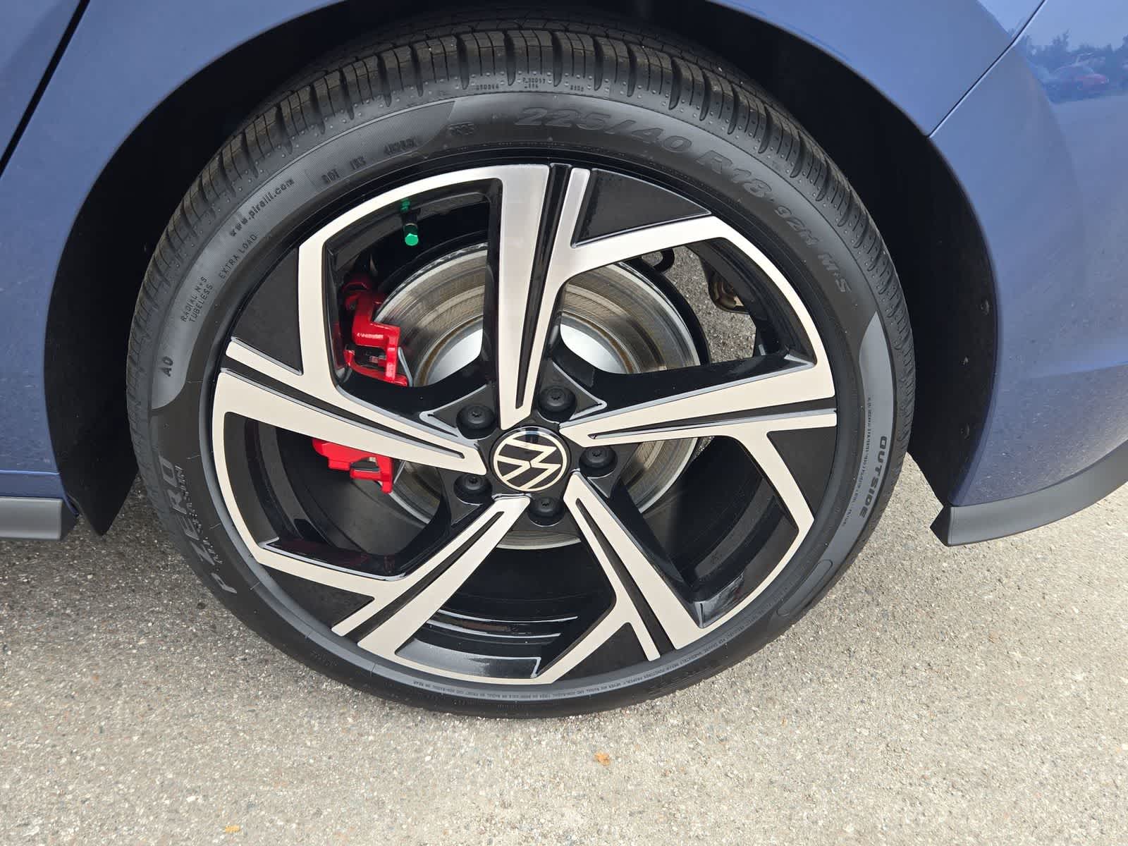 Thumbnail: 2026 Volkswagen Golf - 14