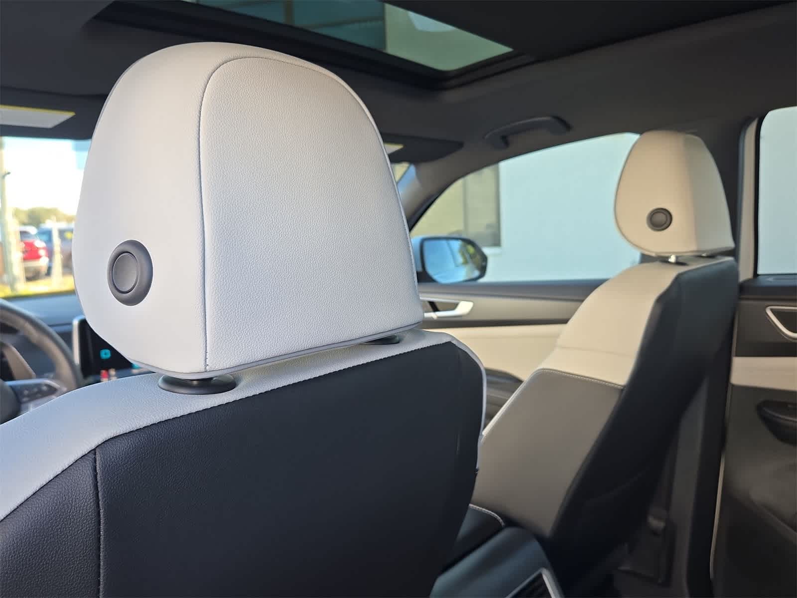 Thumbnail: 2026 Volkswagen Atlas - 26