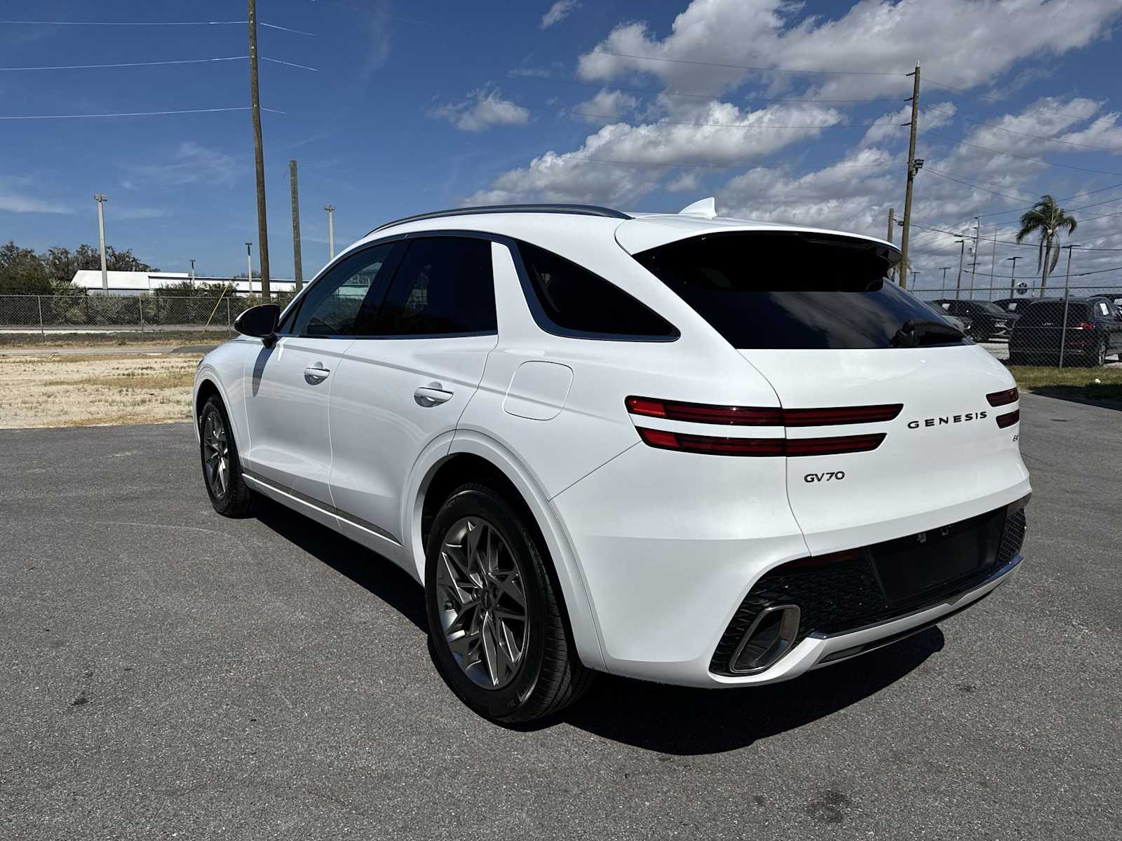 Thumbnail: 2025 Genesis GV70 - 4