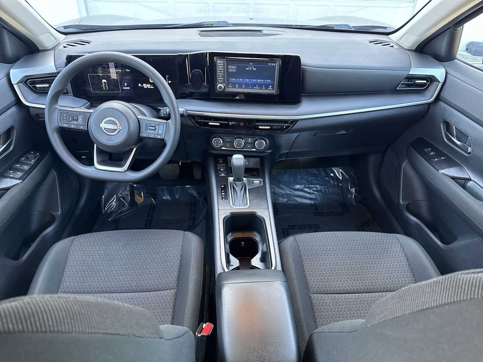 Thumbnail: 2025 Nissan Kicks - 14