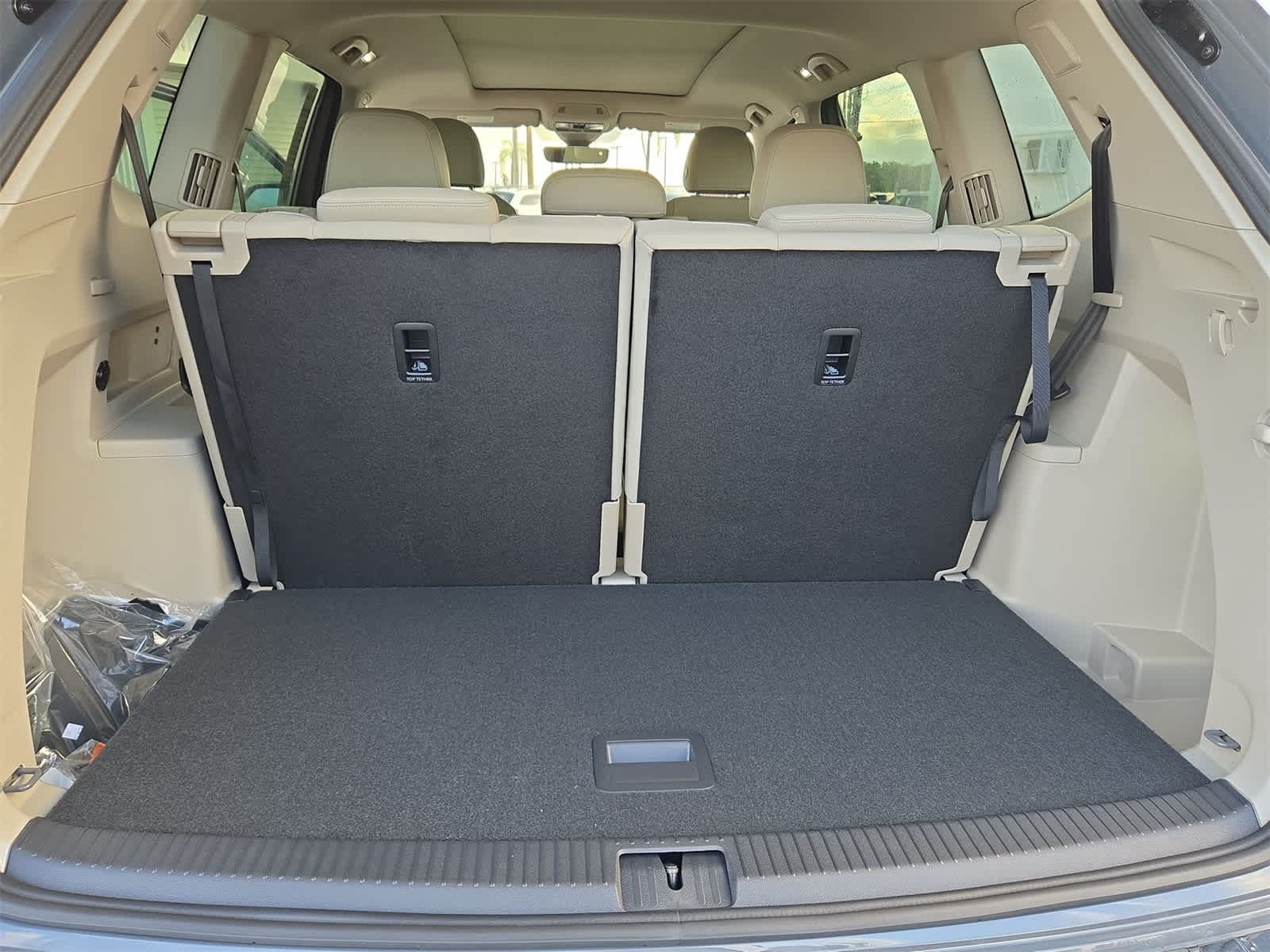 Thumbnail: 2026 Volkswagen Atlas - 32