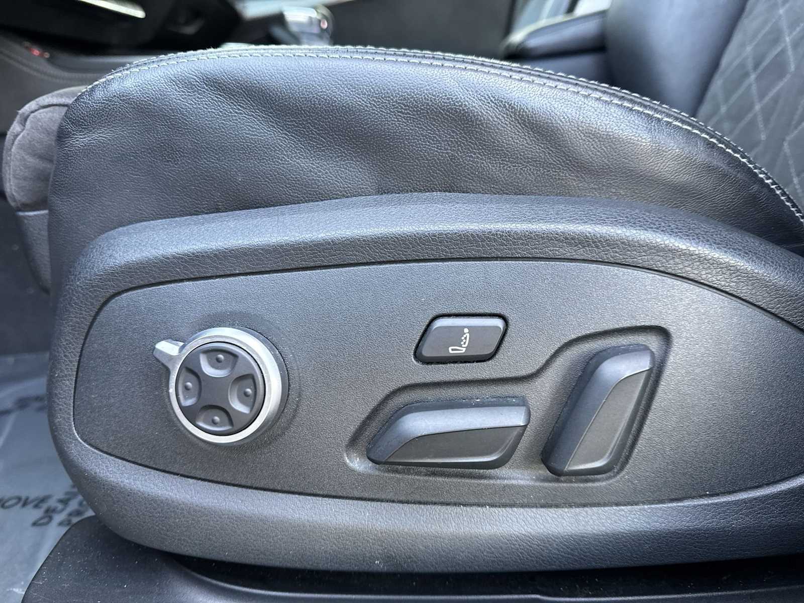 Thumbnail: 2019 Audi S5 - 16