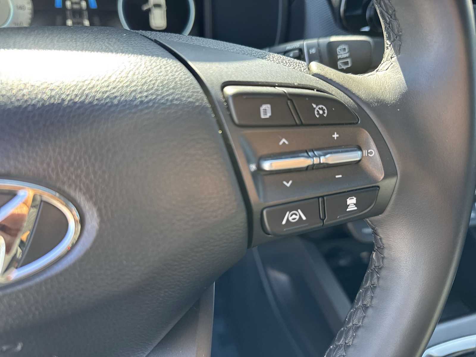 Thumbnail: 2022 Hyundai Kona - 25