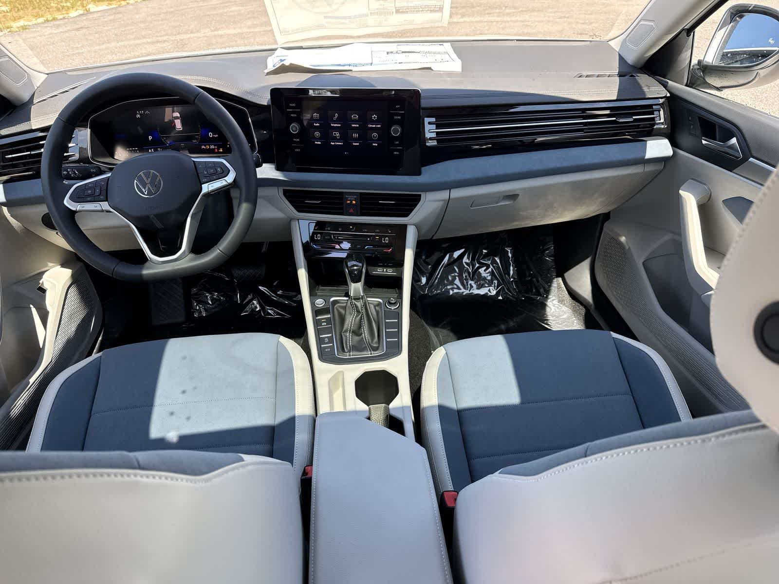 Thumbnail: 2026 Volkswagen Jetta - 14