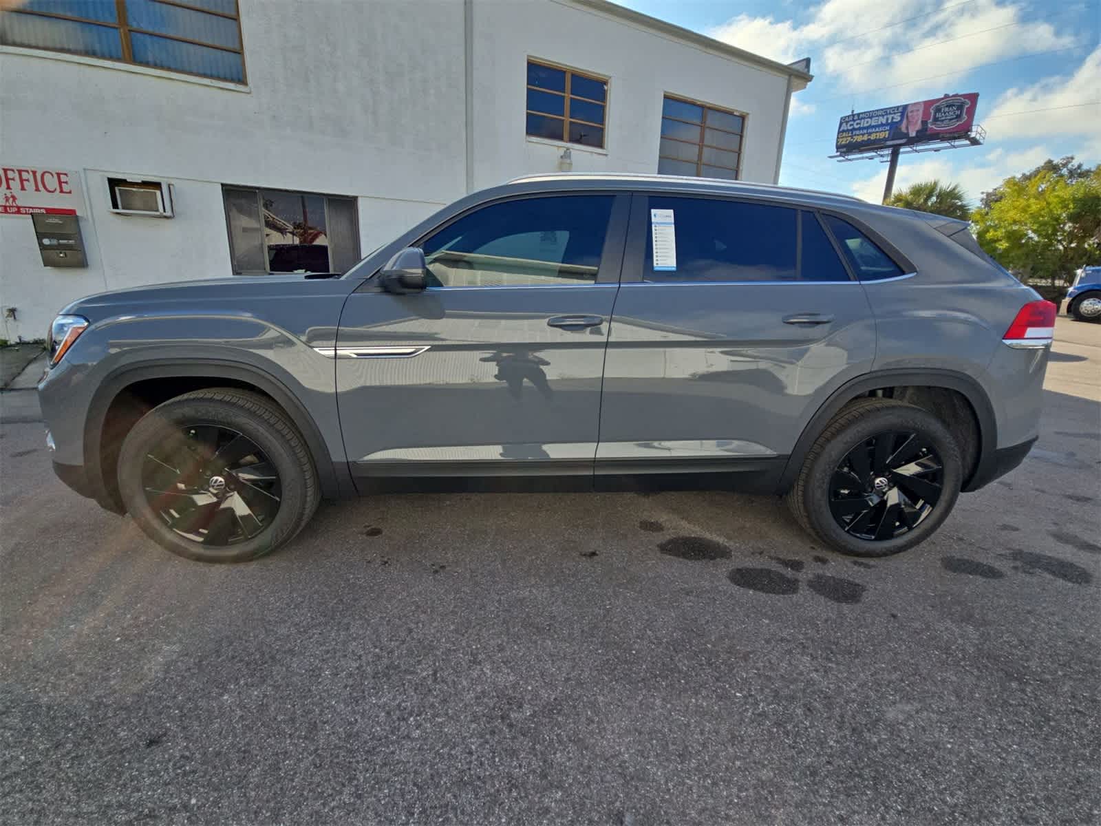 Thumbnail: 2026 Volkswagen Atlas - 11