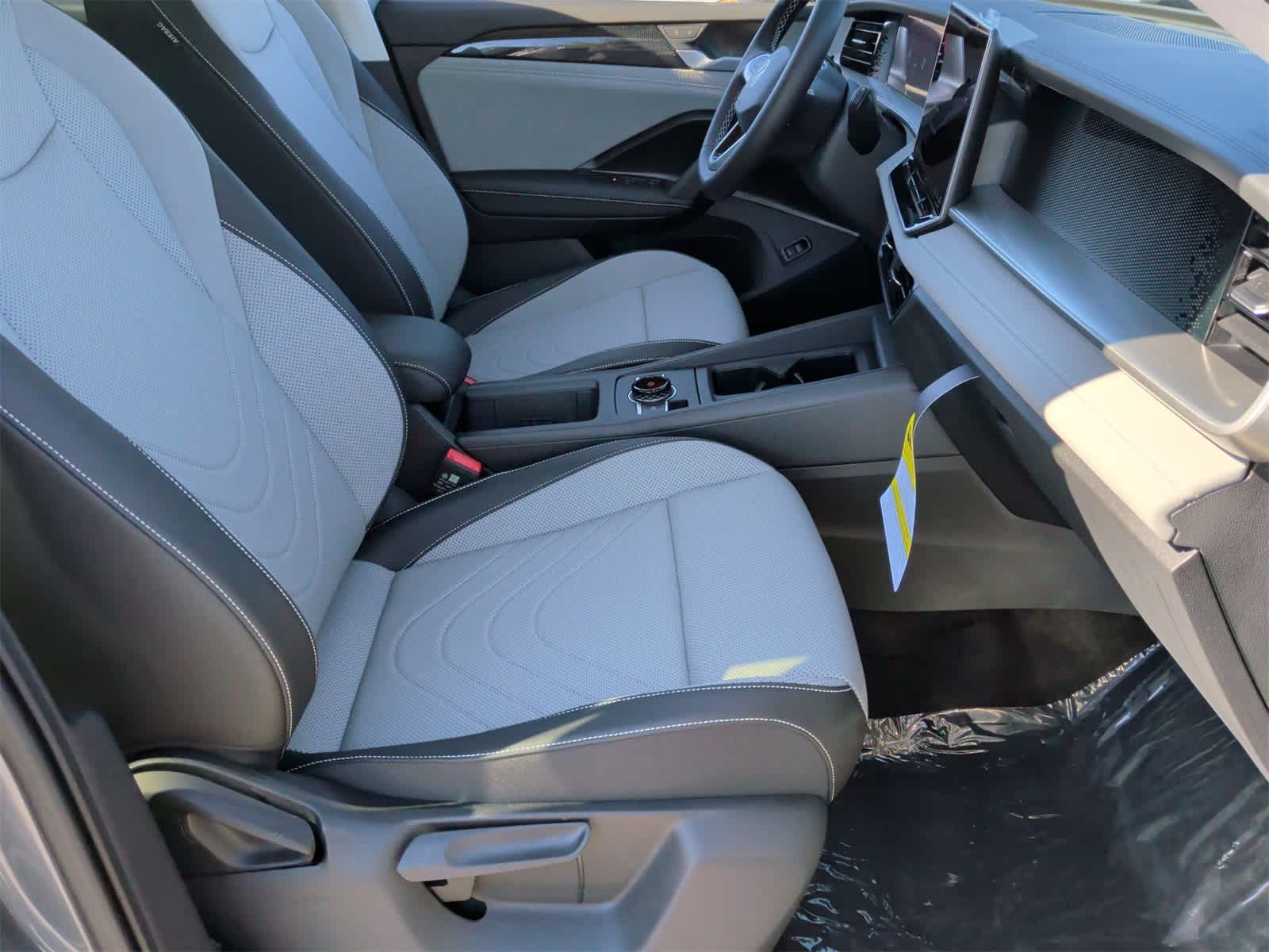 Thumbnail: 2026 Volkswagen Tiguan - 21