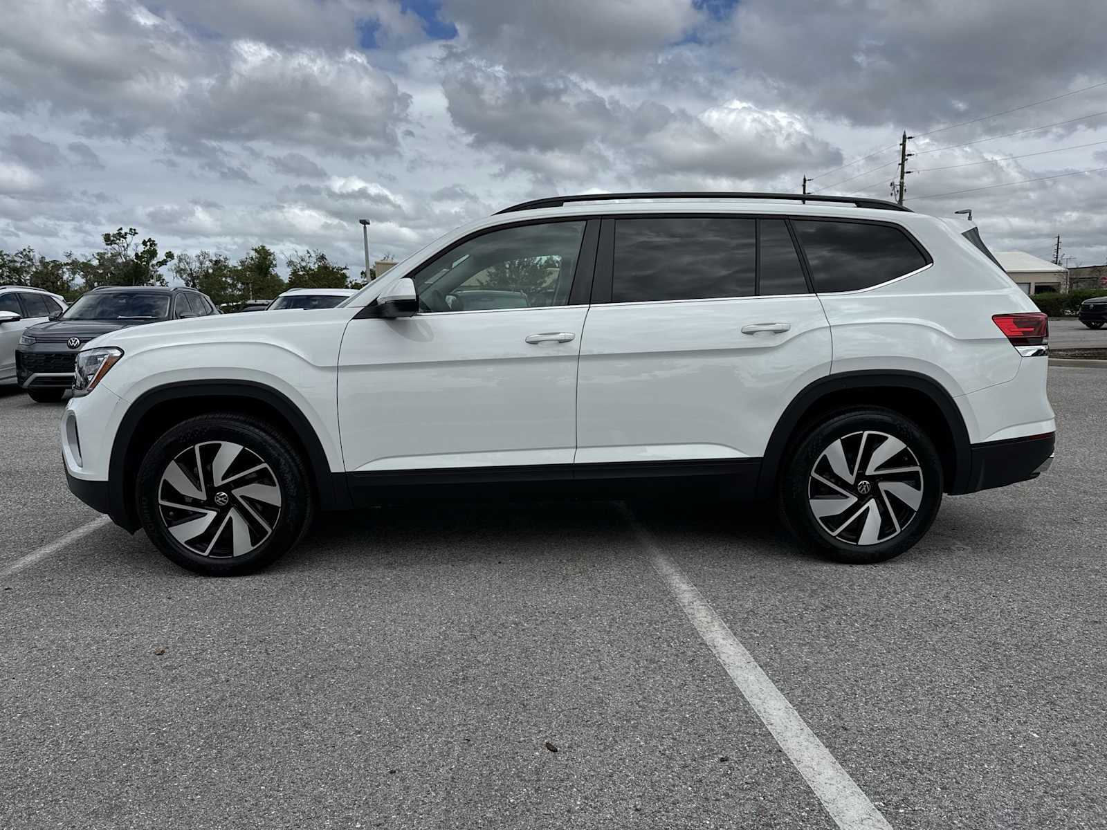 Thumbnail: 2025 Volkswagen Atlas - 3