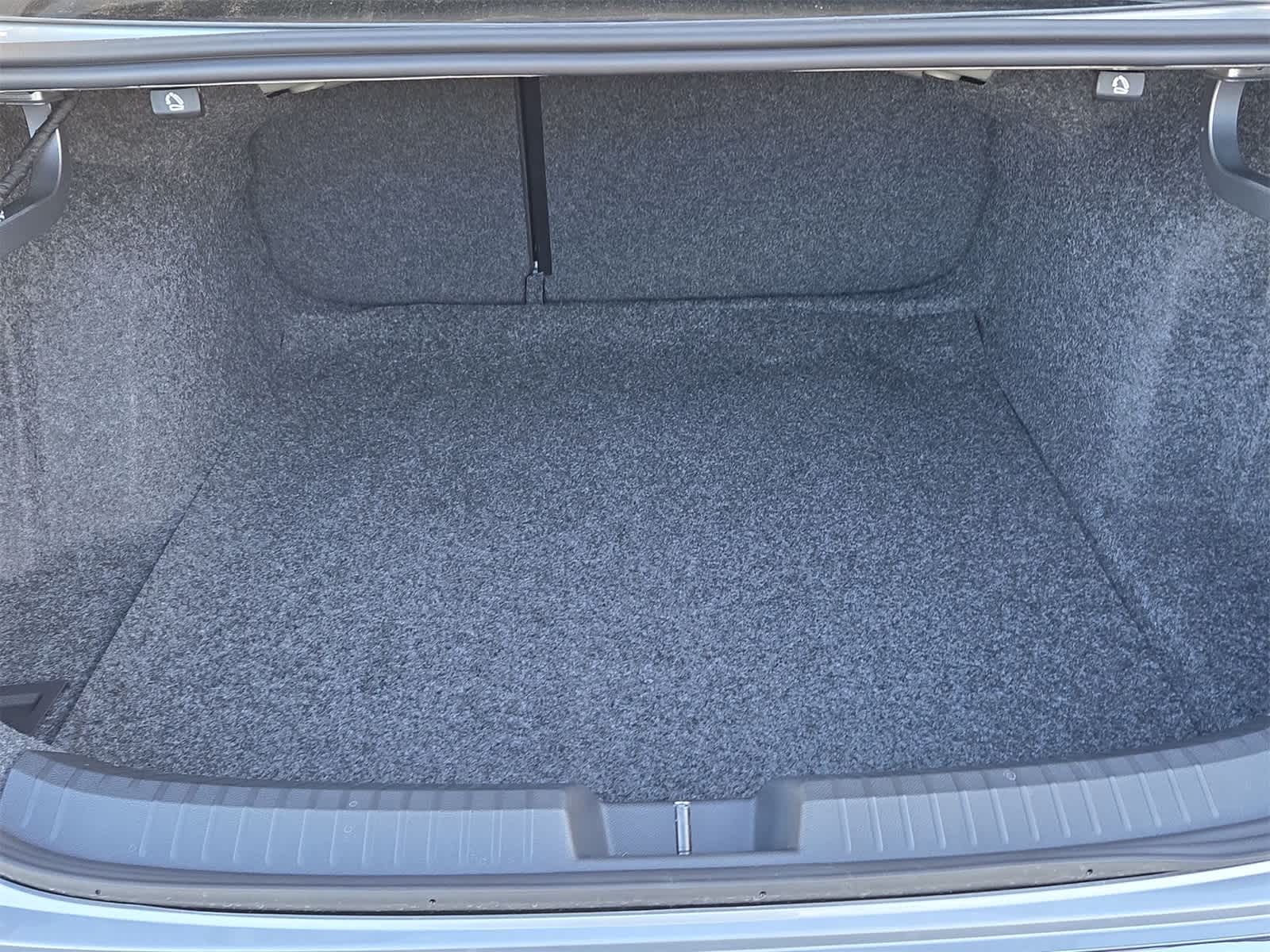 Thumbnail: 2026 Volkswagen Jetta - 33