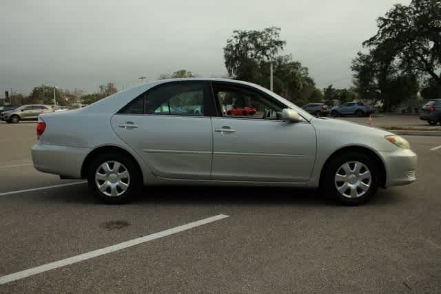 2006 Toyota Camry LE 6