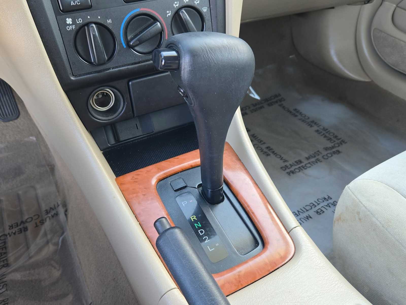 Thumbnail: 2002 Toyota Camry Solara - 24