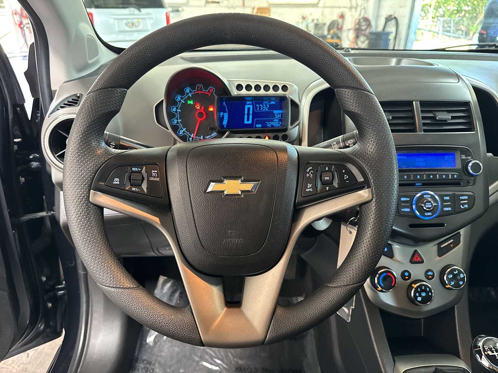 Thumbnail: 2014 Chevrolet Sonic - 21