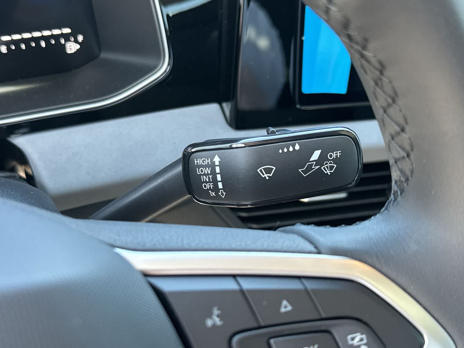 Thumbnail: 2026 Volkswagen Jetta - 25