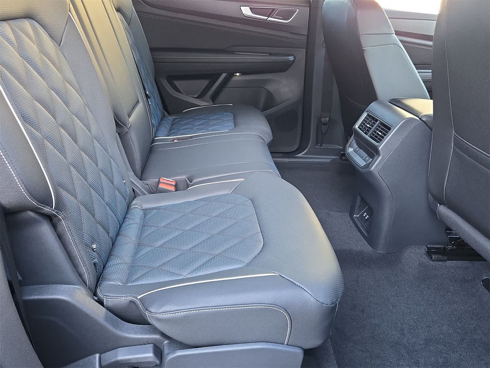 Thumbnail: 2026 Volkswagen Atlas - 20