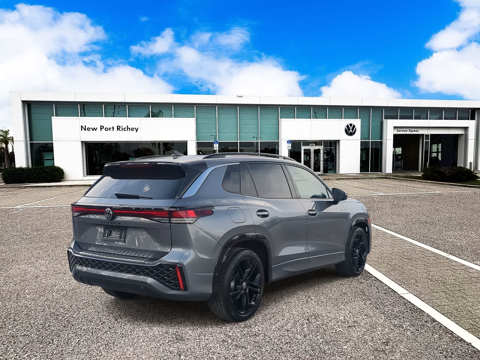 Thumbnail: 2026 Volkswagen Tiguan - 8