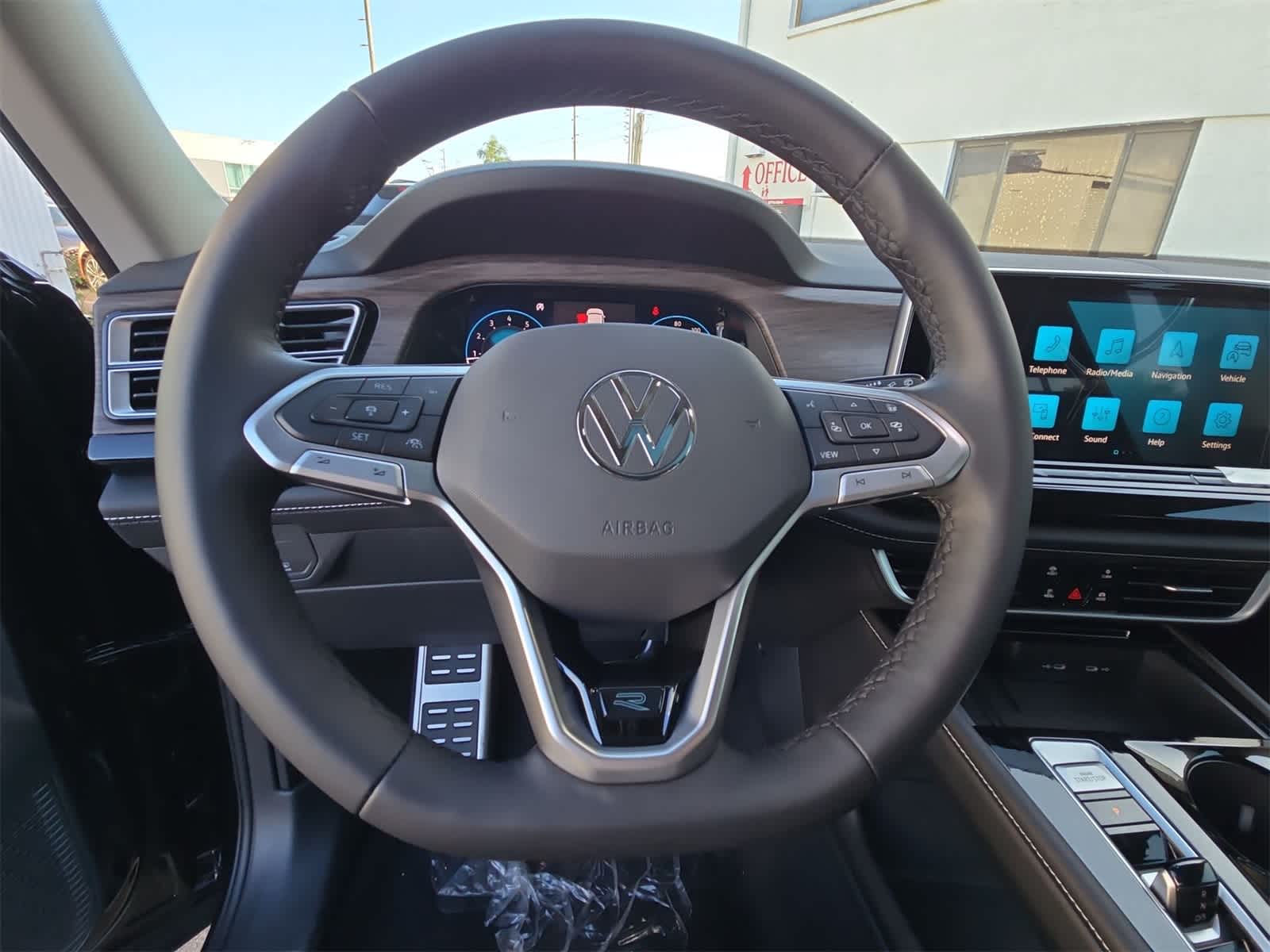 Thumbnail: 2026 Volkswagen Atlas - 23