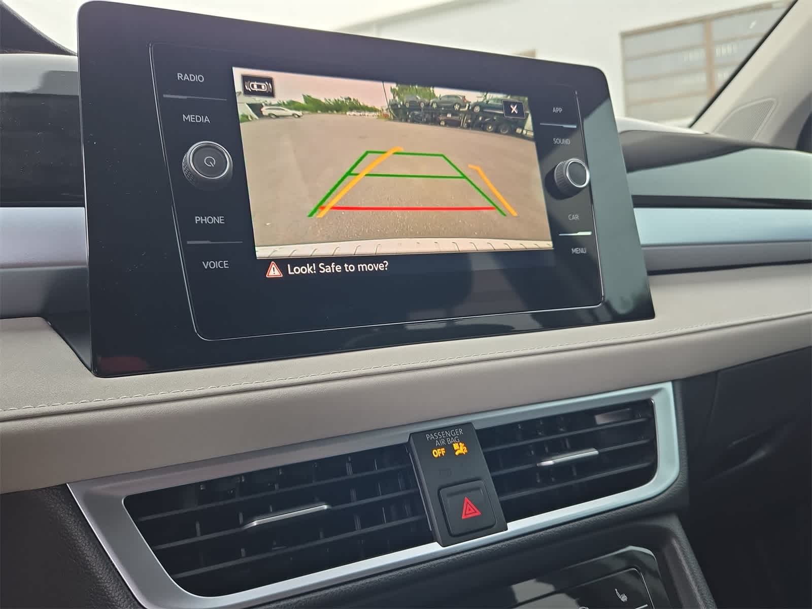 Thumbnail: 2025 Volkswagen Taos - 28