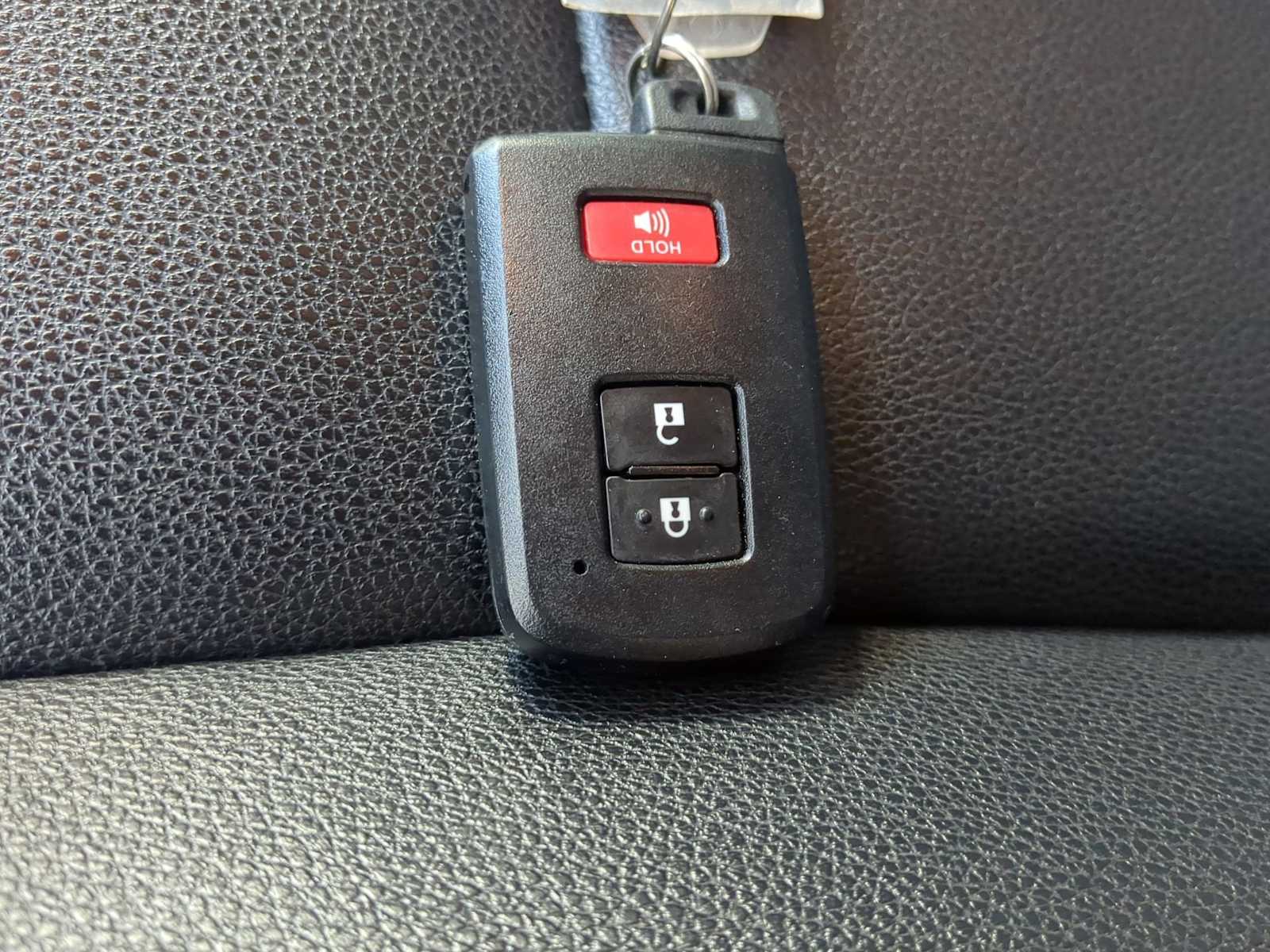 Thumbnail: 2022 Toyota 4Runner - 35