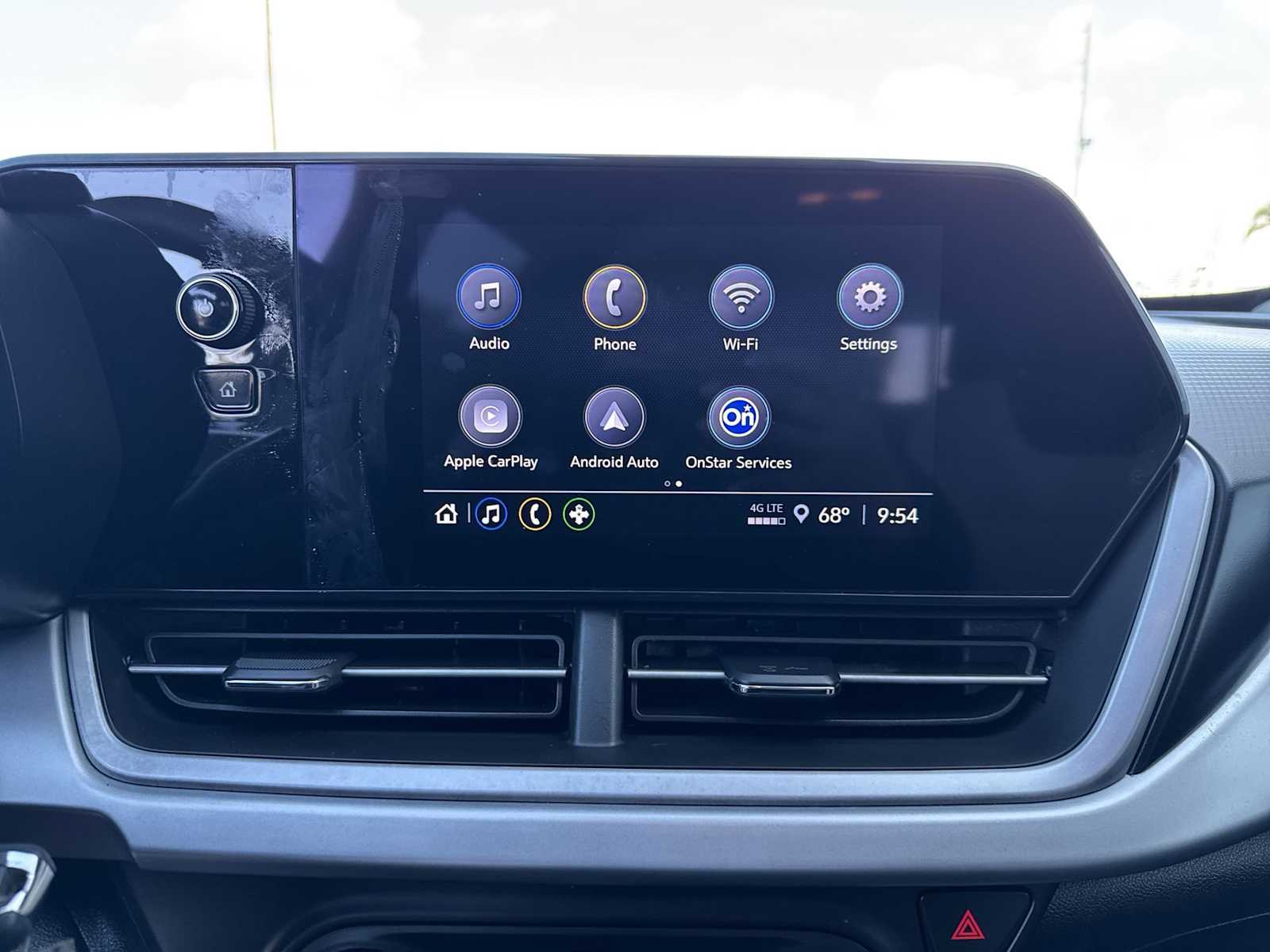 Thumbnail: 2024 Chevrolet Trax - 25