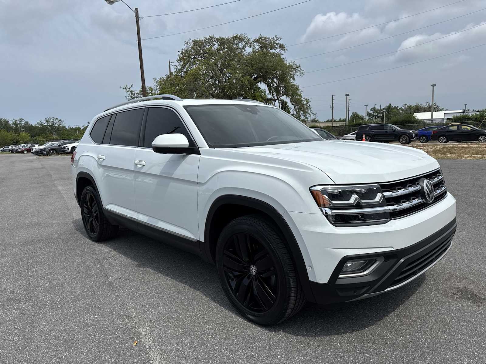 Thumbnail: 2019 Volkswagen Atlas - 8