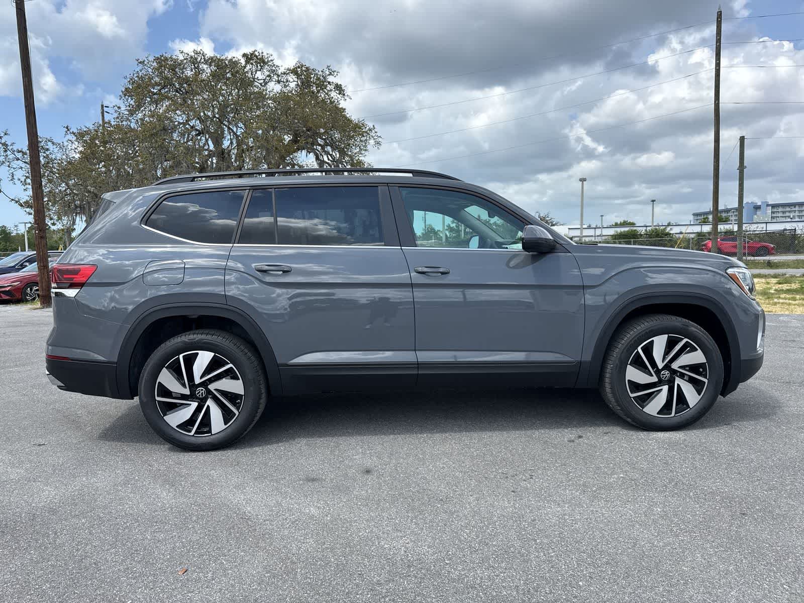 Thumbnail: 2026 Volkswagen Atlas - 7