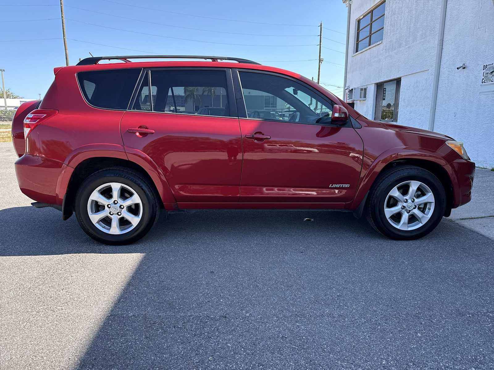 Thumbnail: 2011 Toyota RAV4 - 7