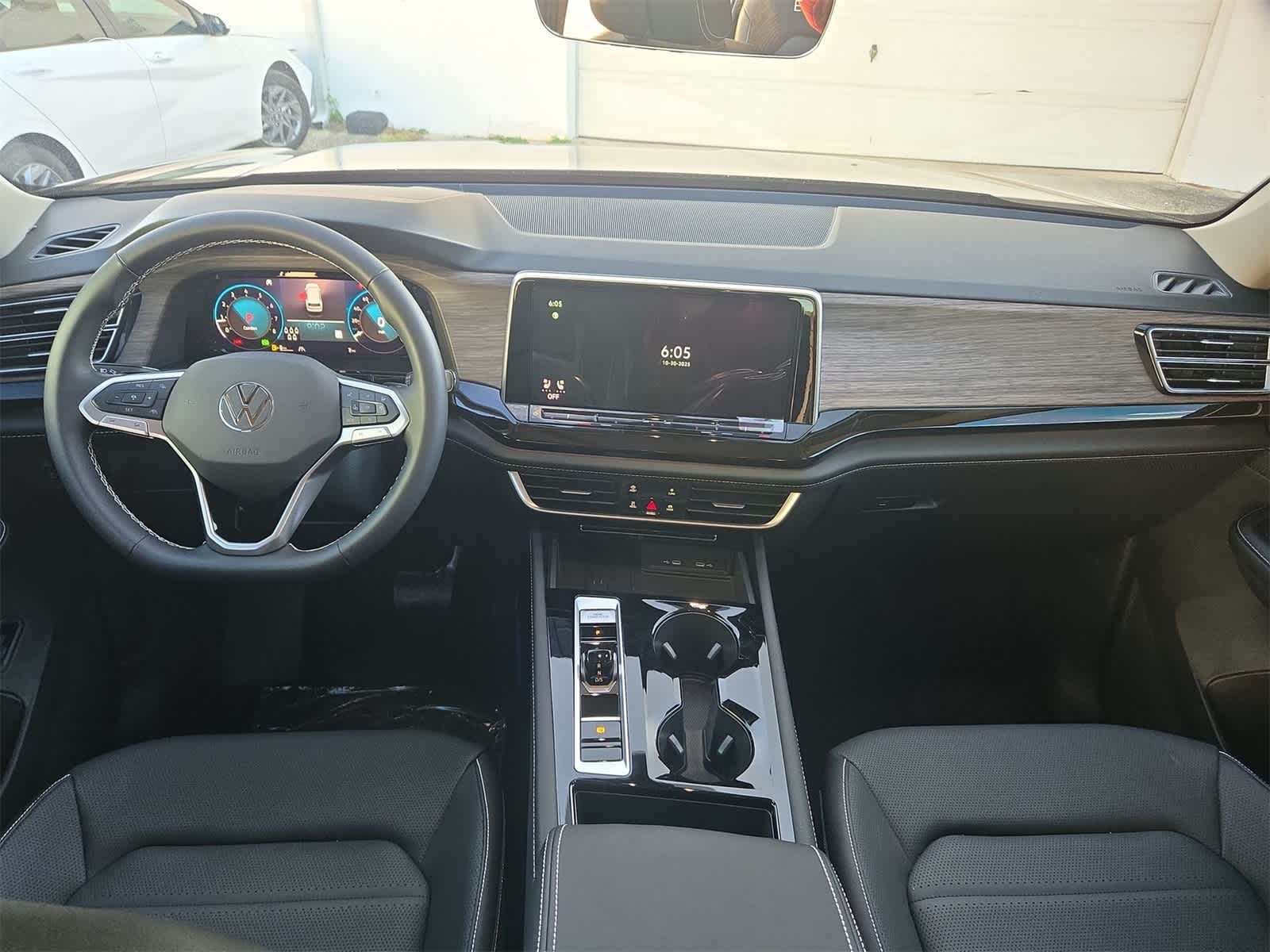 Thumbnail: 2026 Volkswagen Atlas - 16