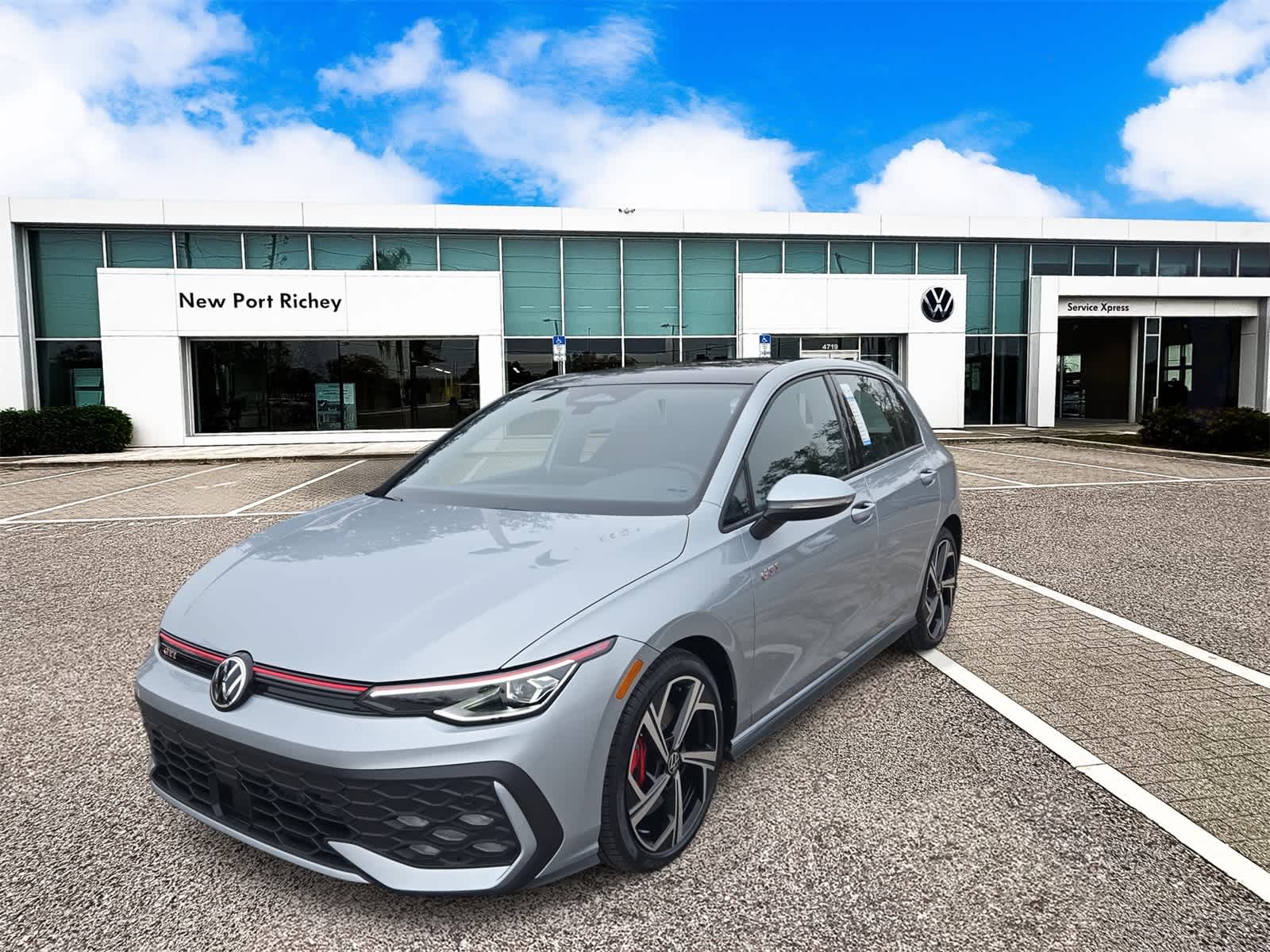 Thumbnail: 2026 Volkswagen Golf - 4