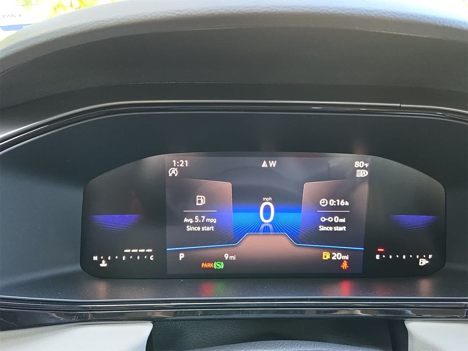 Thumbnail: 2025 Volkswagen Taos - 32