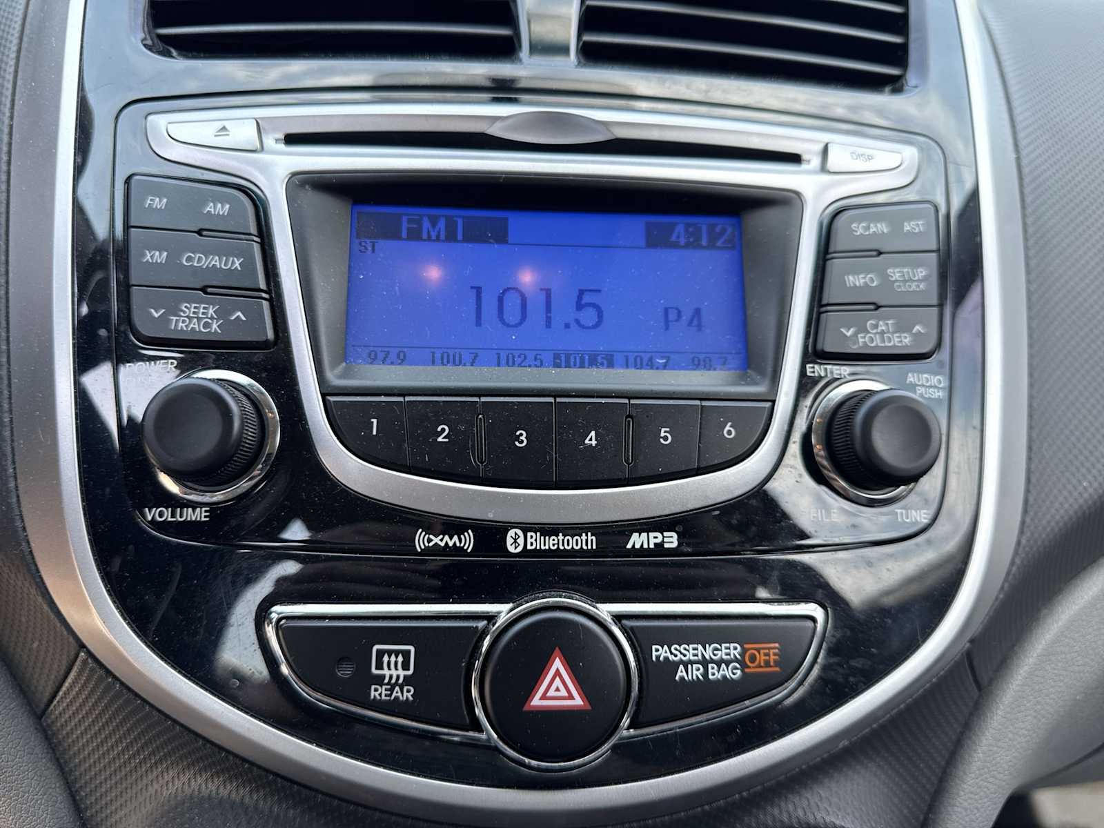 Thumbnail: 2013 Hyundai Accent - 26